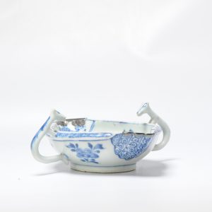 Antique 18C Chinese Porcelain Sauce Boat China Animal Handles Lotus