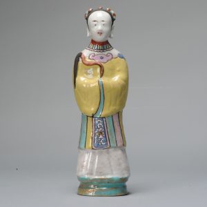 Antique Chinese Statue Porcelain Figure Qianlong/Jiaqing Period Statue 18th c