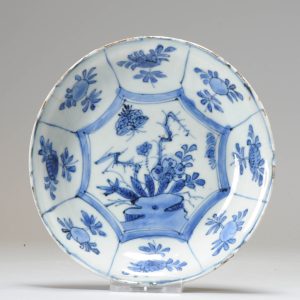 Antique Chinese 16/17C Chinese Porcelain Kraak Dish Plate Stunnning scene