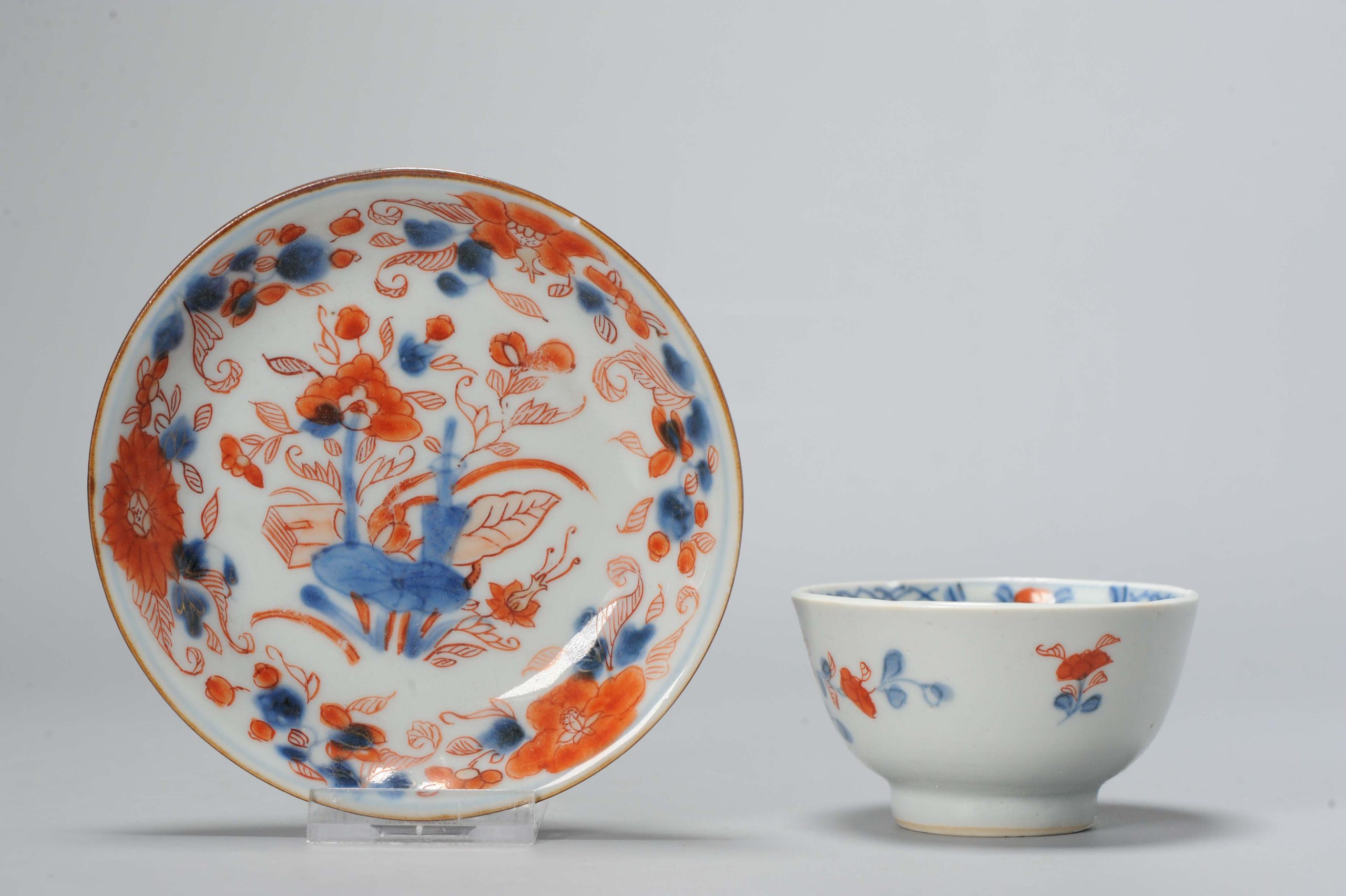 An 18th c period Chinese Porcelain Imari Tea Bowl and Saucer