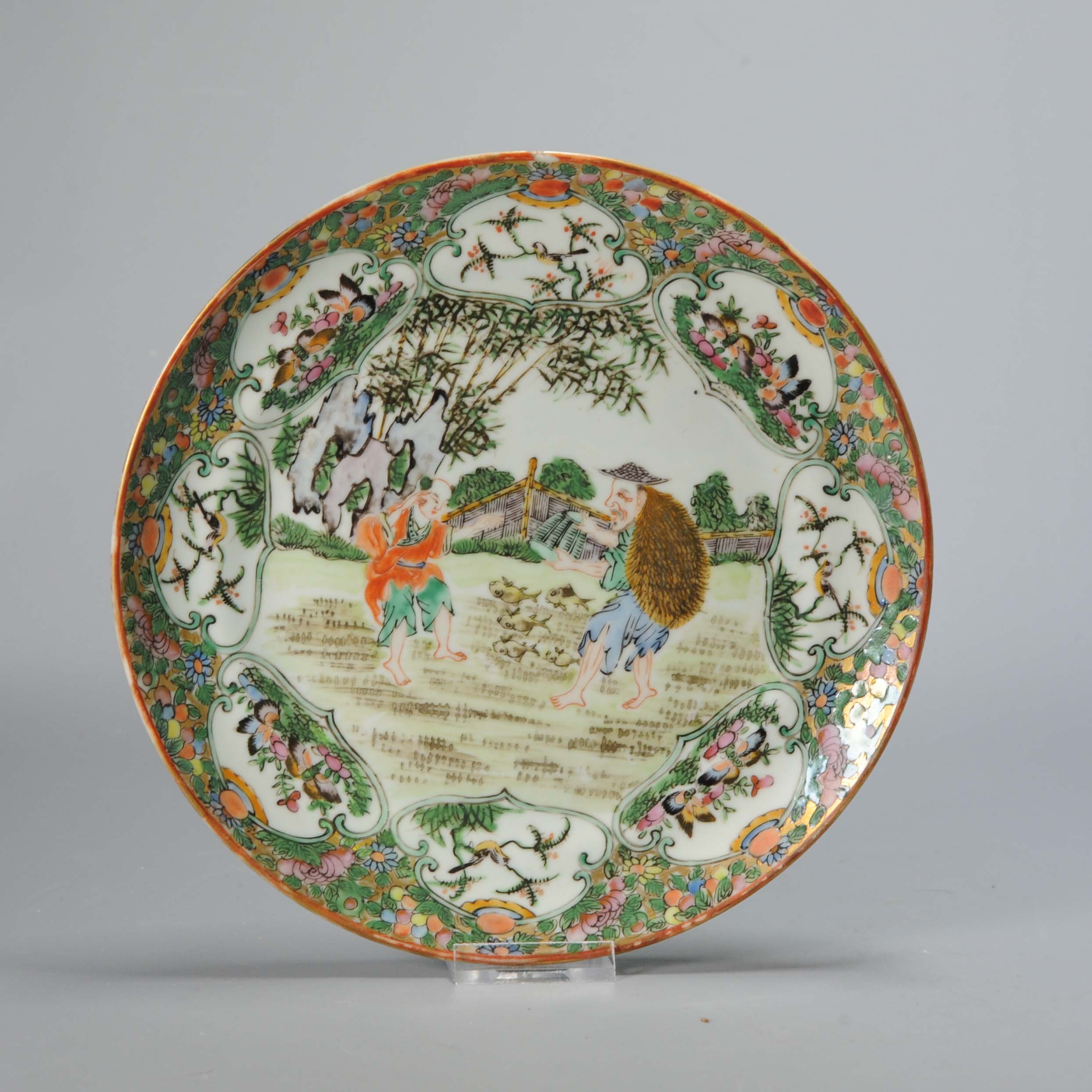 Antique 19C Chinese porcelain Cantonese dish Figures and Fishing Flower