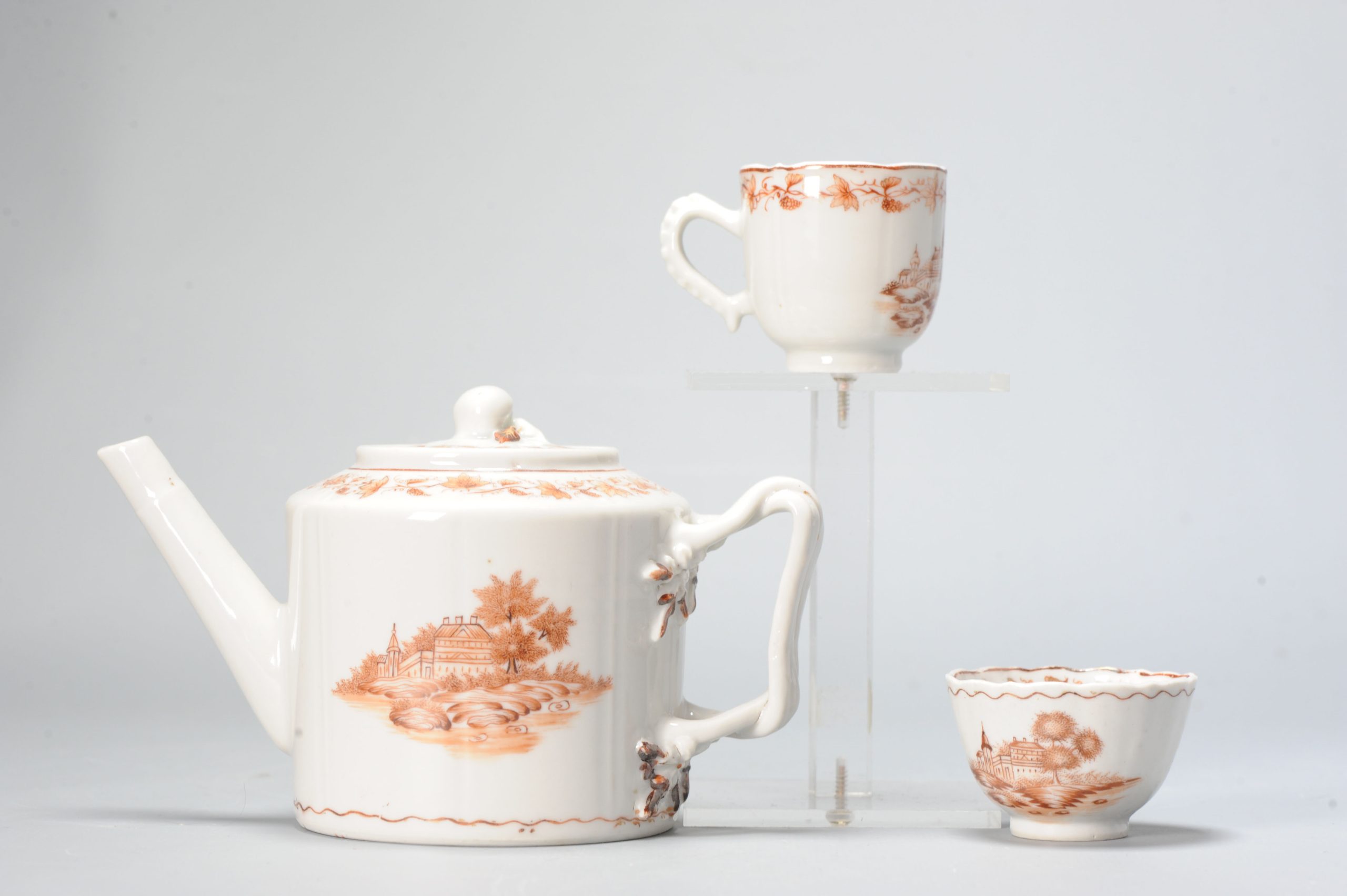 Antique 18C Chinese Porcelain Tea Set Teapot China Chine de Commande Qianlong Period