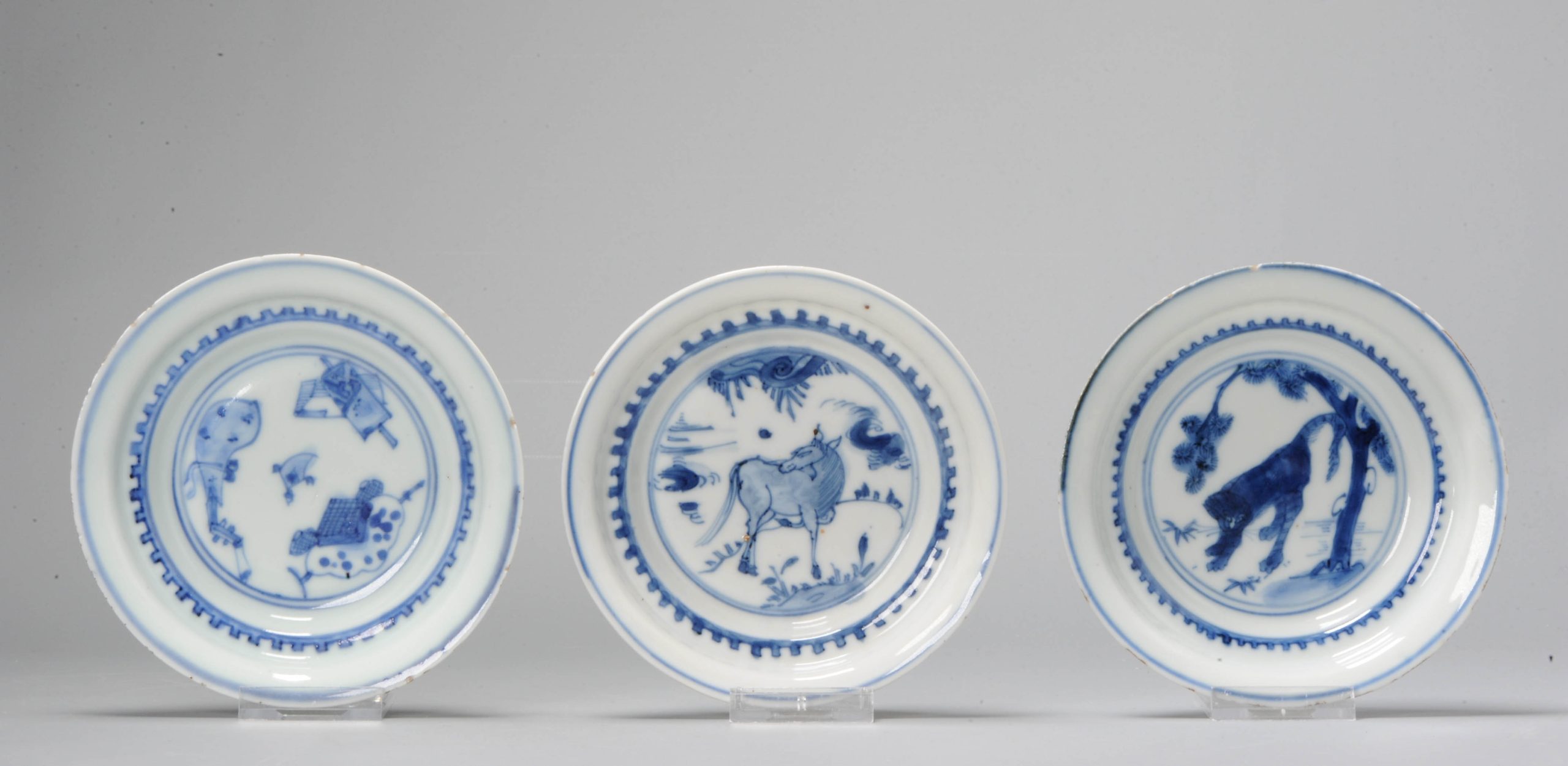 Set #3 Ca 1600-1660 Chinese Porcelain Ming Period Kosometsuke Plates Tiger and Horse