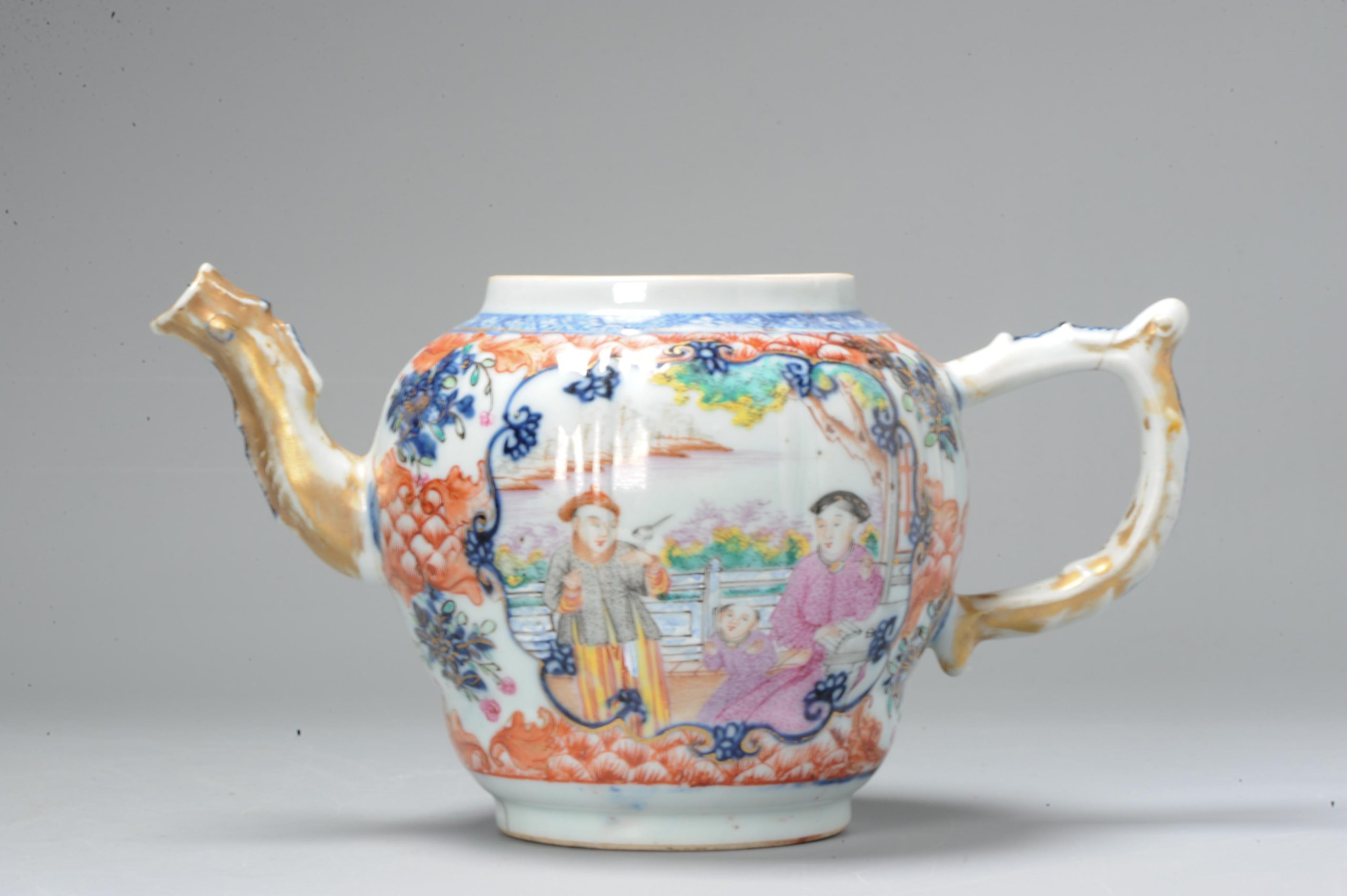 Antique 18C Chinese Porcelain Teapot China Mandarin Rose Qianlong Period