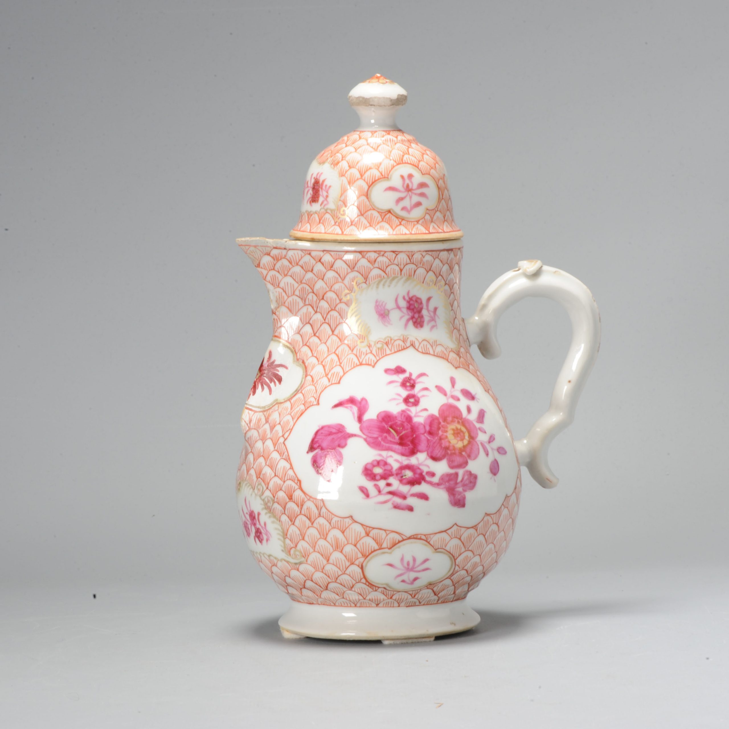 Antique Chinese porcelain Jug Tea Pot Porcelain Yongzheng/Qianlong Famille Rose China
