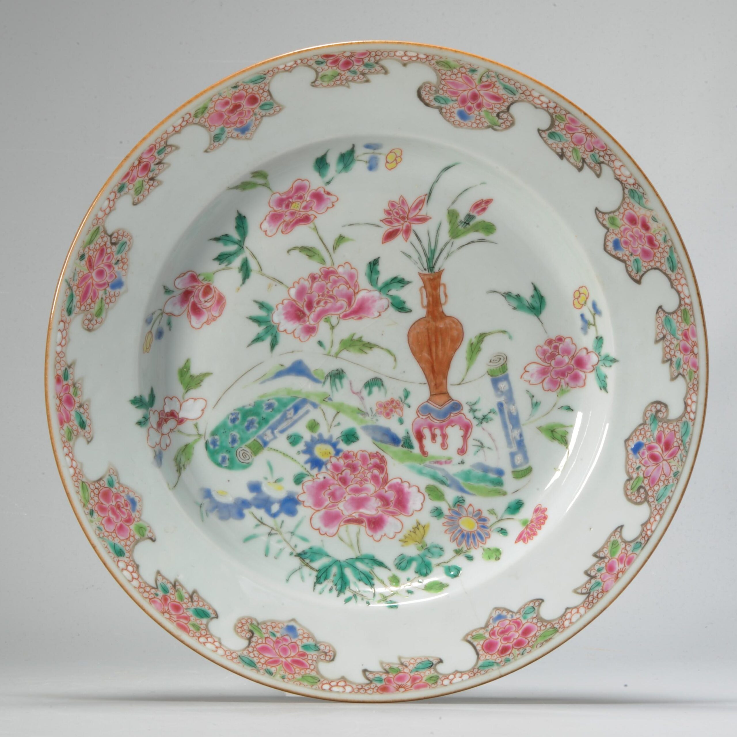 Large Antique 18C Chinese Porcelain Famille Rose Yongzheng or Qianlong Fencai