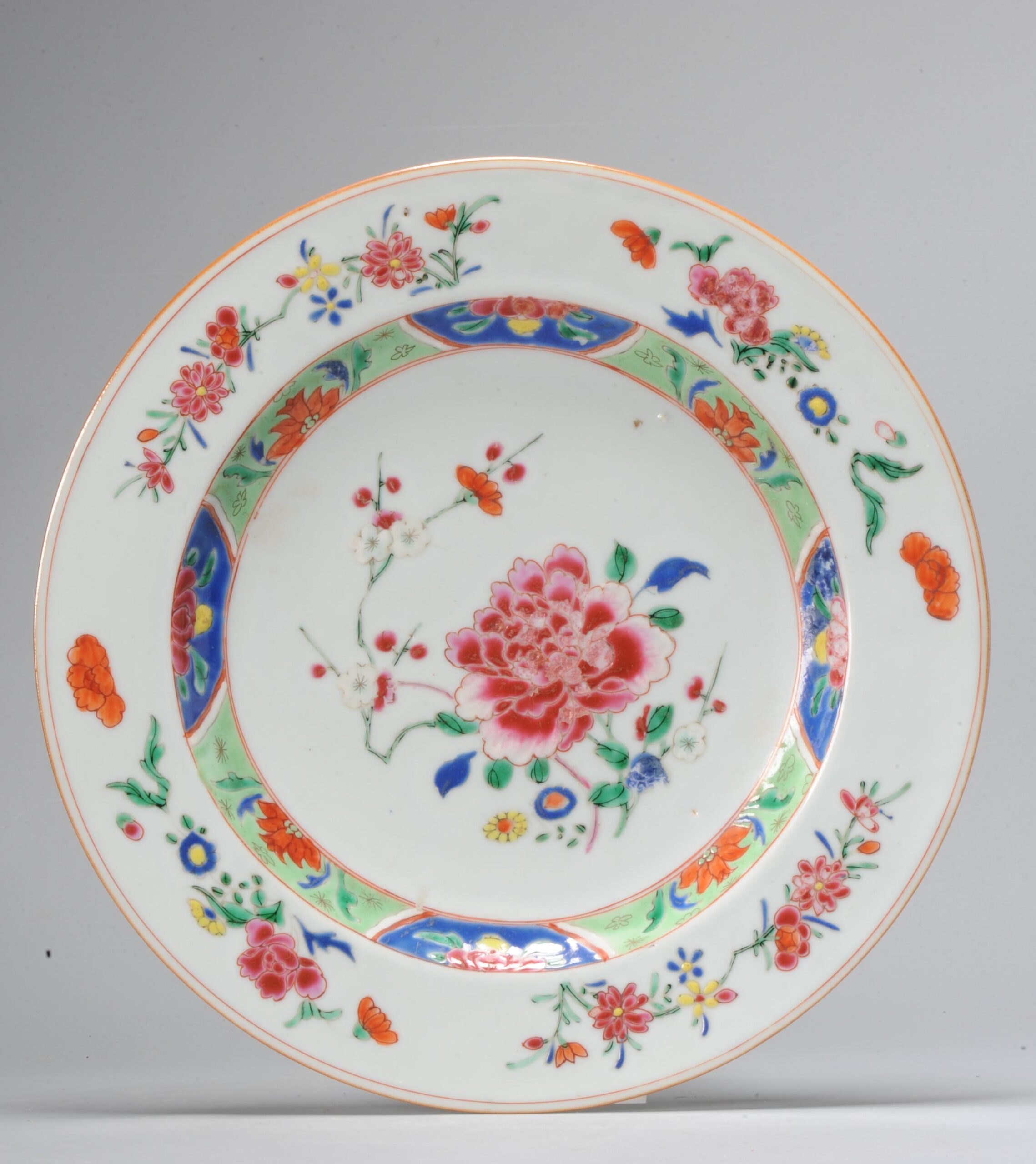 Antique 18C Chinese Porcelain Famille Rose Yongzheng or Qianlong Fencai