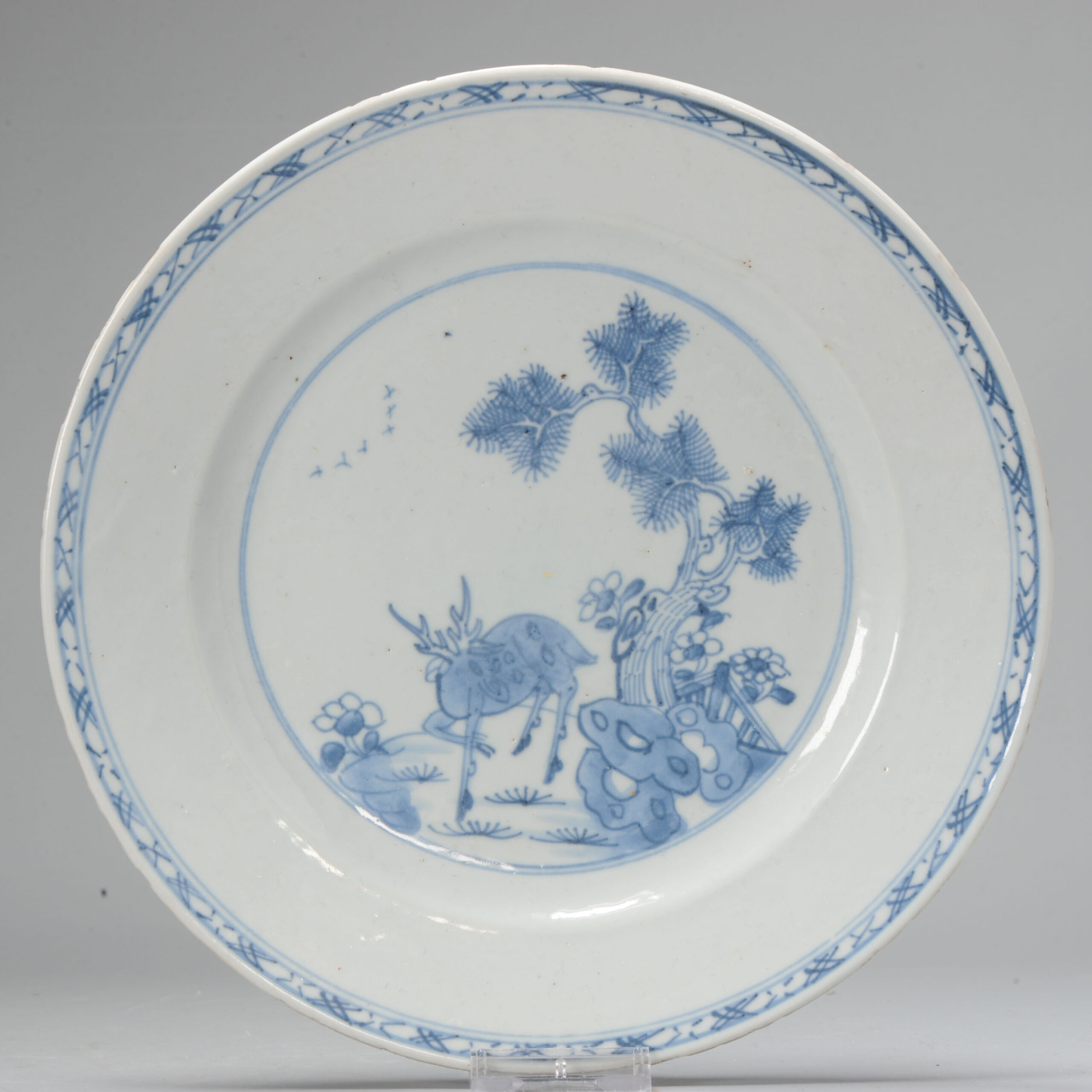 Antique 18C lovely Chinese porcelain Blue and white Dish Deer Plate Qianlong