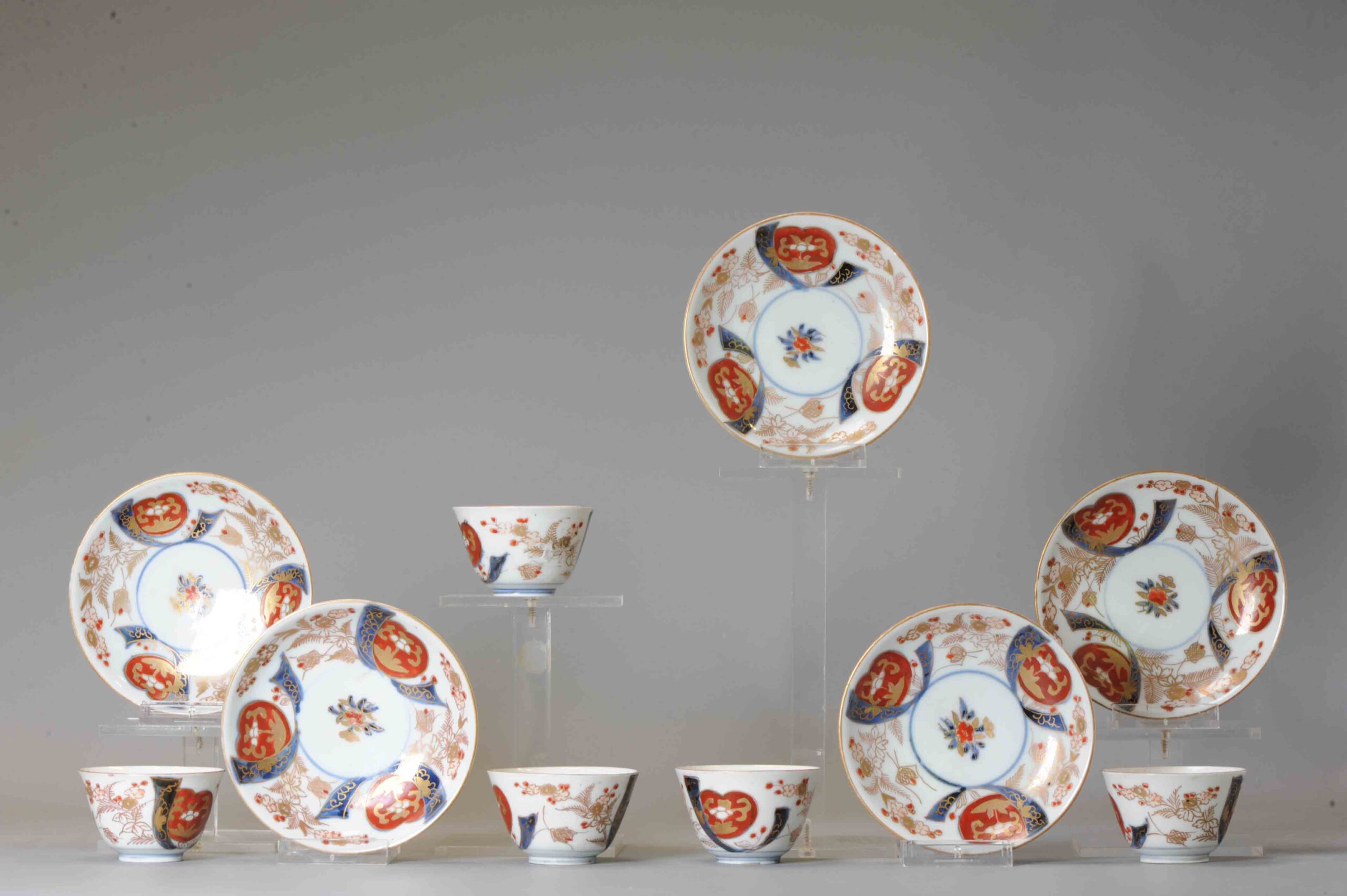 Set Antique Japanese Porcelain Edo period Tea Bowls Floral Imari
